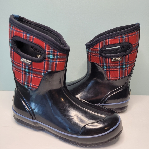Bogs Classic Winter Plaid Mid Boots Women Size 10 Navy Pull On Handles Tartan - Picture 1 of 8